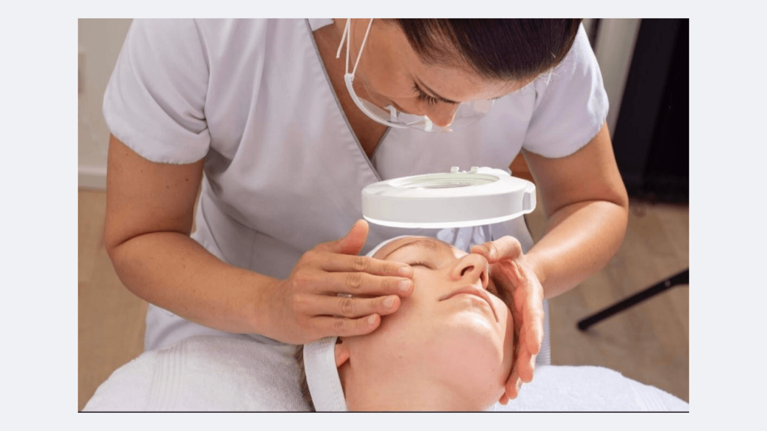 Essên-cia Holistisk Hudplejeklinik