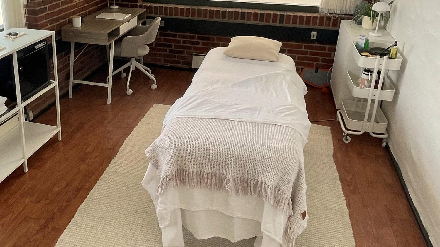 ML Massage & Musculupati